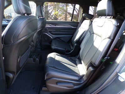 2025 Jeep Grand Cherokee L Overland