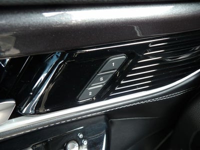 2024 Jeep Wagoneer Base