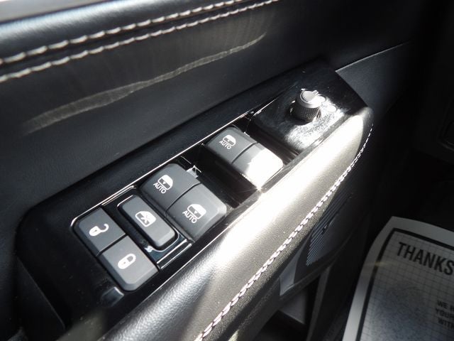 2024 Jeep Wagoneer Base