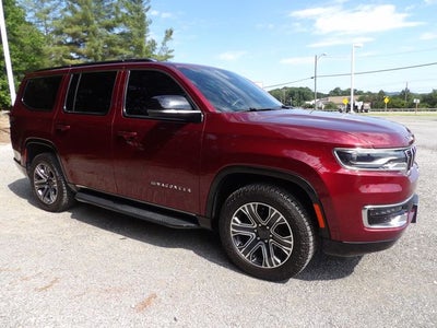 2024 Jeep Wagoneer Base