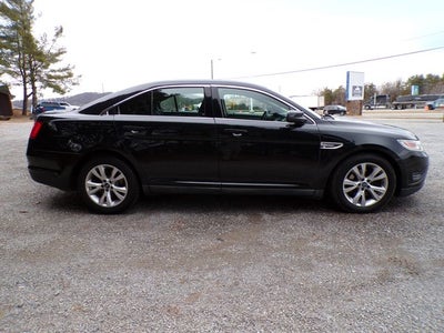 2010 Ford Taurus SEL