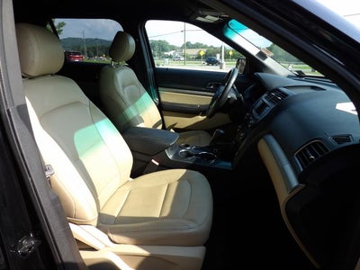 2016 Ford Explorer Base