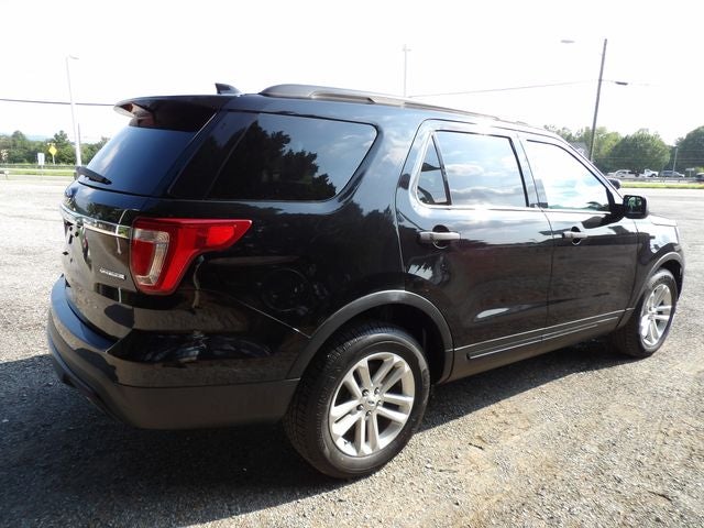 2016 Ford Explorer Base