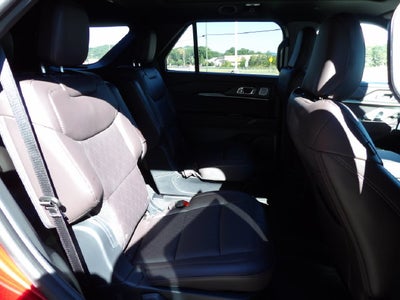 2027 Ford Explorer Platinum