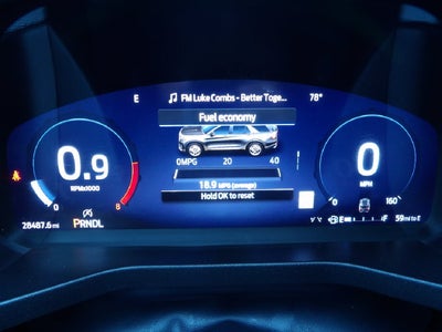 2025 Ford Explorer ST-Line