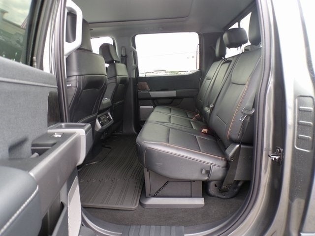 2025 Ford F-350SD Lariat