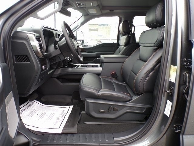 2025 Ford F-350SD Lariat