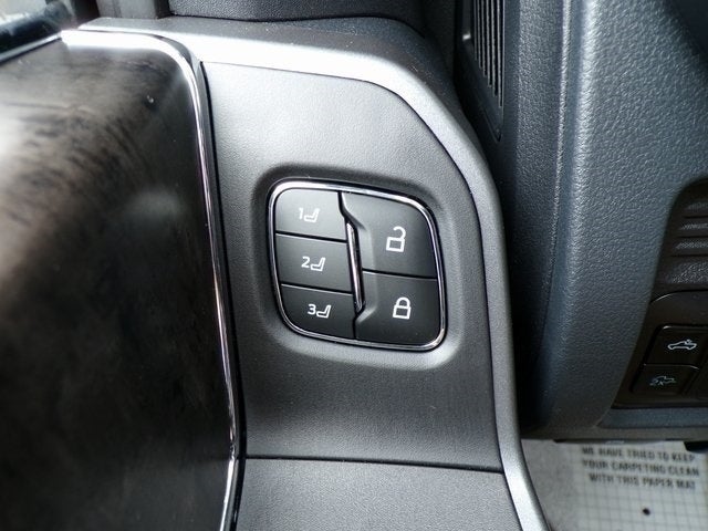 2025 Ford F-350SD Lariat