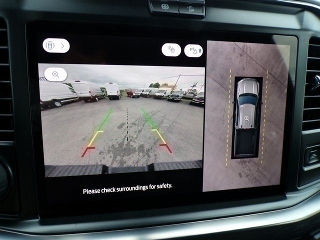 2025 Ford F-350SD Lariat