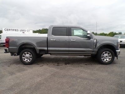 2025 Ford F-350SD Lariat