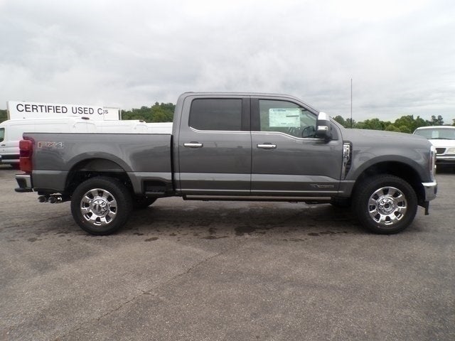 2025 Ford F-350SD Lariat