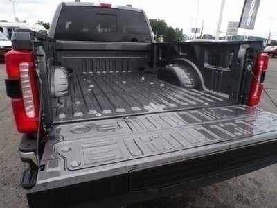 2025 Ford F-350SD Lariat