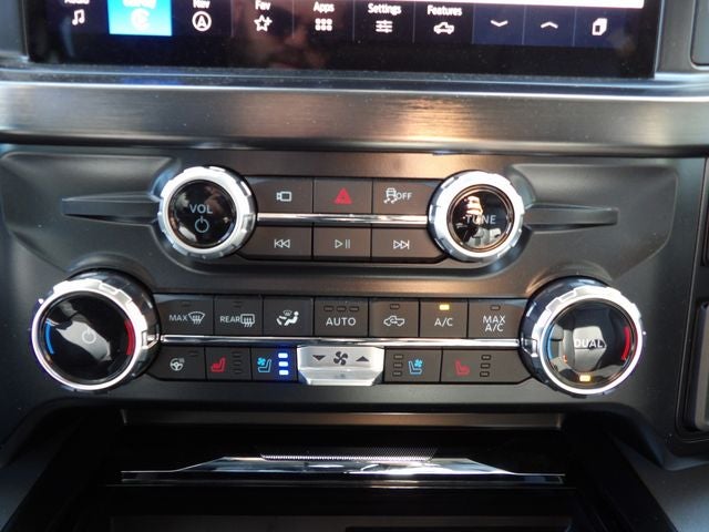2026 Ford F-350SD Lariat DRW