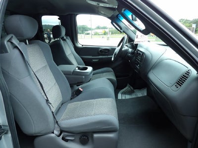2003 Ford F-150 XLT