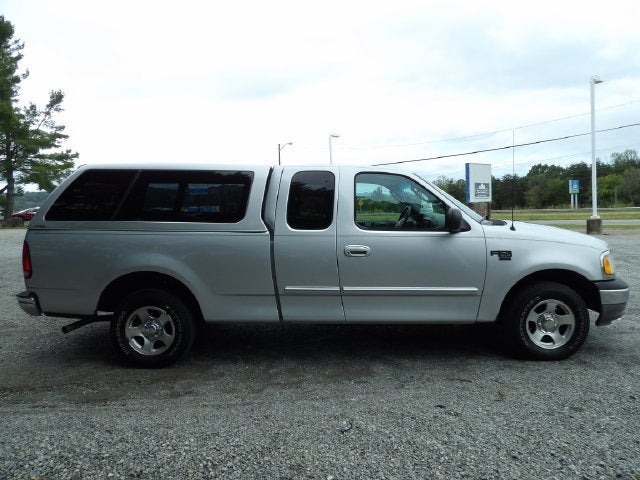 2003 Ford F-150 XLT
