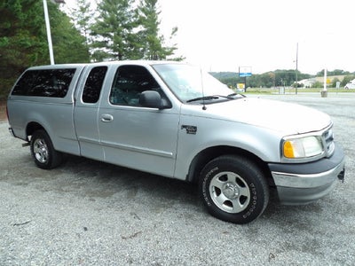 2003 Ford F-150 XLT