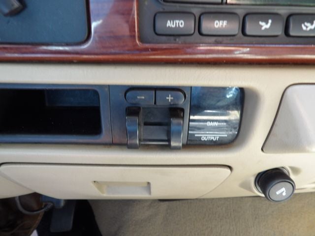 2006 Ford F-350SD Lariat DRW