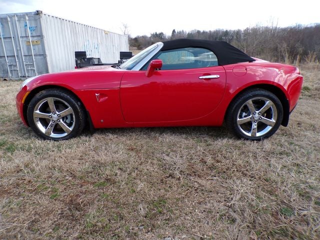 Used 2007 Pontiac Solstice GXP with VIN 1G2MG35X37Y118581 for sale in Rocky Mount, VA