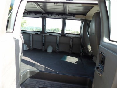 2010 Chevrolet Express 2500 Work Van Cargo
