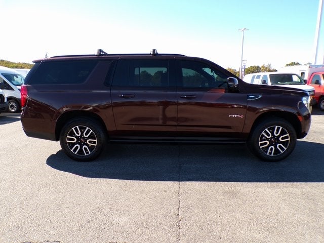 2023 GMC Yukon XL AT4