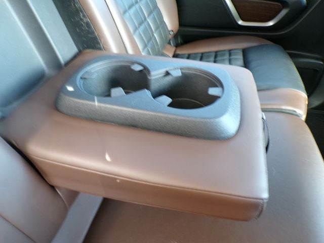 2017 Nissan Titan Platinum Reserve