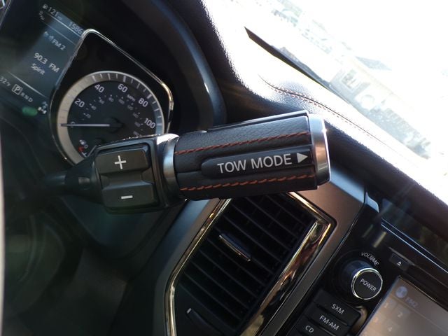 2017 Nissan Titan Platinum Reserve