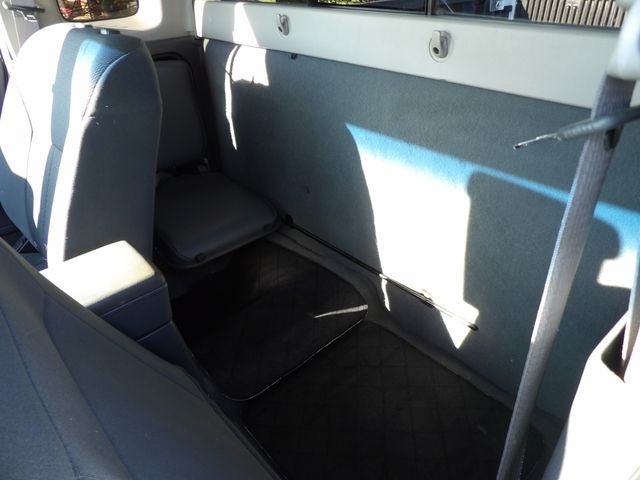 2004 Nissan Frontier XE