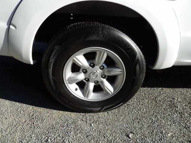2004 Nissan Frontier XE
