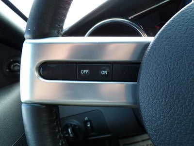 2005 Ford Mustang GT Deluxe