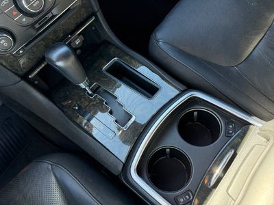 2011 Chrysler 300C Base