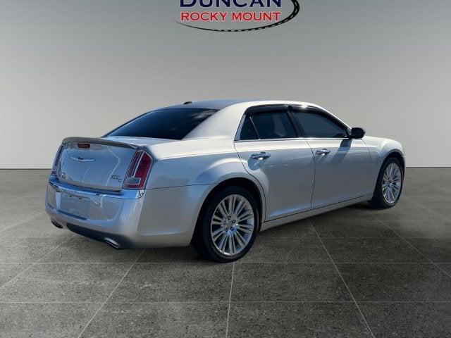 2011 Chrysler 300C Base