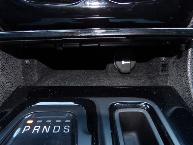 2022 Chrysler 300 S