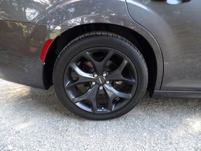 2022 Chrysler 300 S