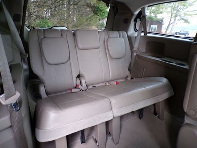 2013 Chrysler Town & Country Touring