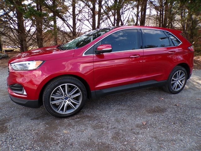 2022 Ford Edge Titanium