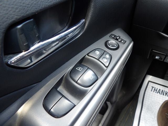2019 Nissan Kicks SR