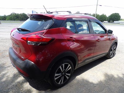 2019 Nissan Kicks SR