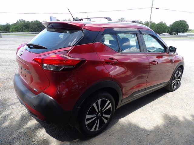 2019 Nissan Kicks SR