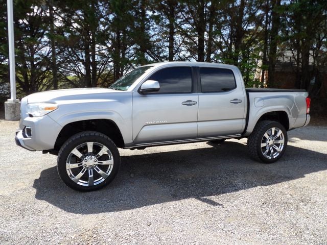 2016 Toyota Tacoma SR V6