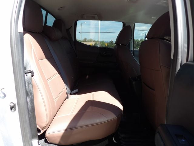 2016 Toyota Tacoma SR V6