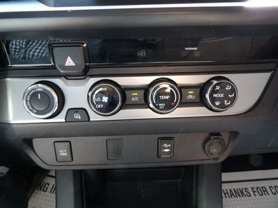 2016 Toyota Tacoma SR V6