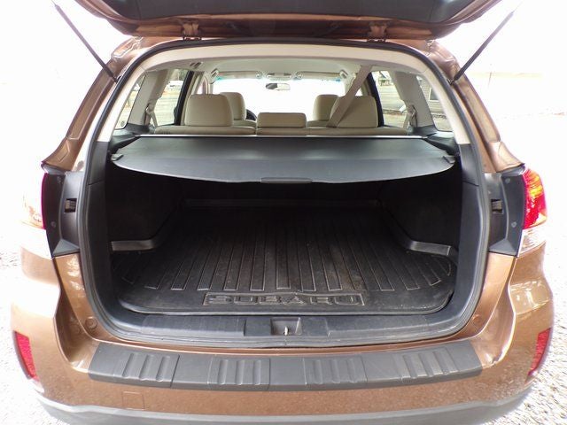 2011 Subaru Outback 3.6R Premium