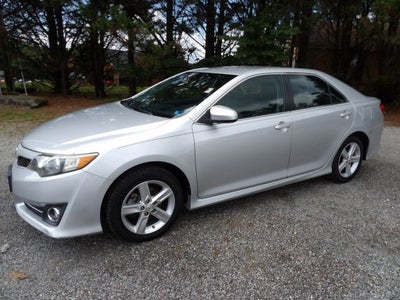 2014 Toyota Camry SE