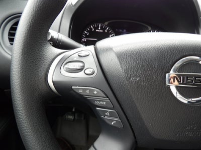 2019 Nissan Pathfinder S