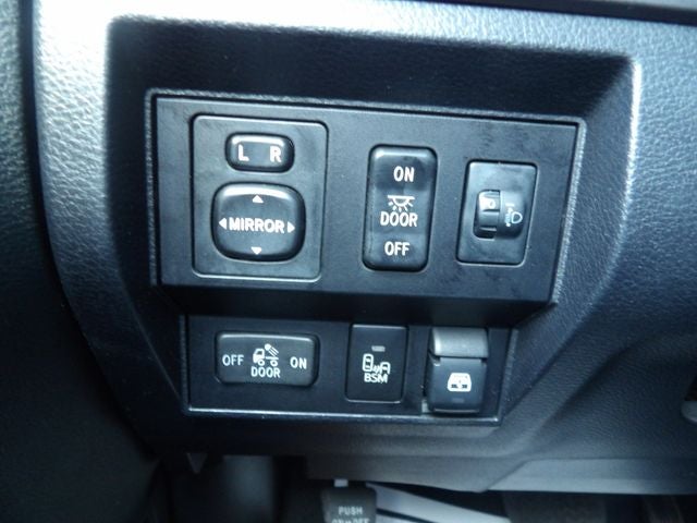 2016 Toyota Tundra SR5 CrewMax