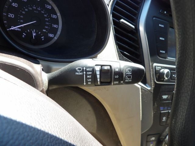 2017 Hyundai Santa Fe Sport 2.4 Base