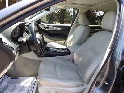 2015 INFINITI Q50 Premium