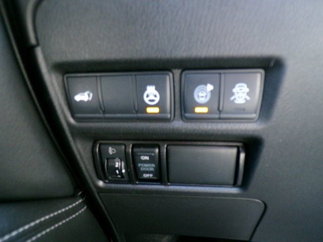 2021 INFINITI QX80 LUXE