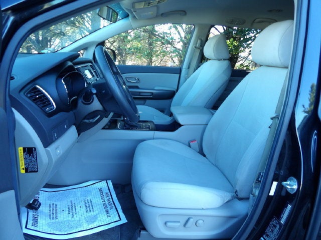 2016 Kia Sedona LX
