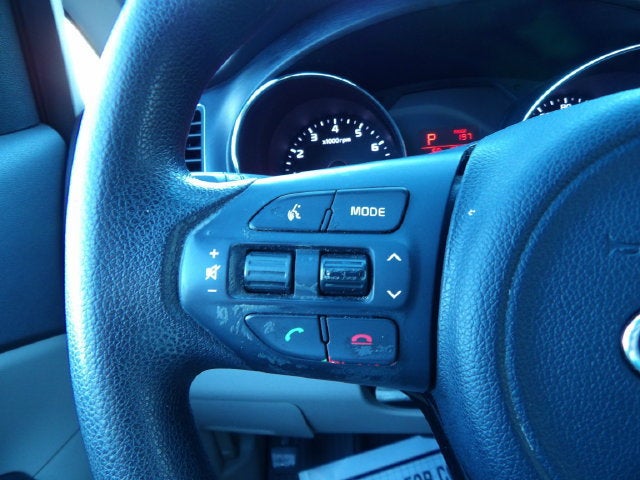 2016 Kia Sedona LX